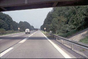 Einfahrt Ost zu Hauptfahrbahn Ost (Basel Richtung Karlsruhe)