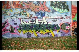 BRAiK | "ALMe CRew" "SAD CRew BoDy" | BRAiK The CHAiNS | DÜSSeLDoRF | 2000 | "88 muzic"