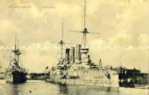 Kriegsschiffe im Hafen von Wilhelmshaven
