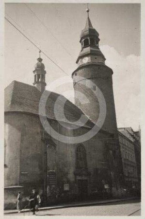 Annakirche und Schildauer Torturm in Hirschberg