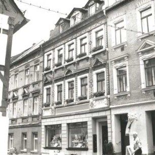Colditz, Töpfergasse 11. Wohnh- und Geschäftshaus (um 1890). Straßenansicht