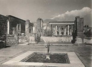 Italien. Pompeji. Haus des Fauns (Cara del Fauno) mit tanzendem Satyr