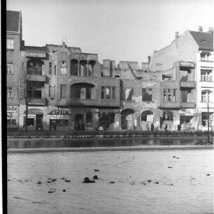 Negativ: Ruine, Hauptstraße 75, 1951