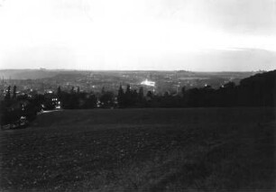 Roßwein. Stadtansicht mit illuminiertem Rathaus zum Schulfest 1964