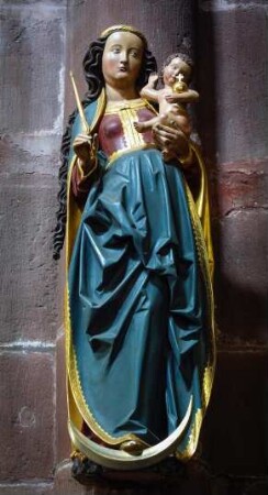 Frankreich. Alsace. Haut Rhin. Kaysersberg. Eglise de Sainte Croix innen. Figur