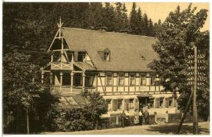 Bärenburg. Waldhaus