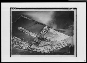 Suez: Port Ibrahim (Format 12x16)