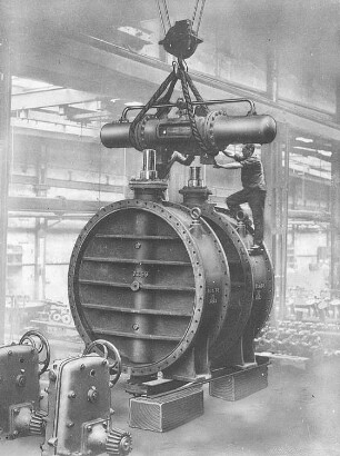 Drosselklappe aus Stahlguß, 2250 mm (Bopp und Reuther) : Technikgeschichte | Maschinenbau | Maschinenelemente | Ventile