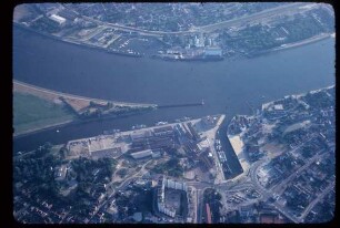 Autofähranlage Vegesack/Lemwerder an der Weser