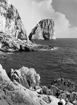 Reisefotos. Capri. Blick zu den Faraglioni