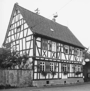Fachwerkwohnhaus; Dreieich, Spitalgasse 6