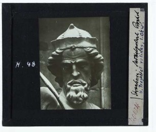 Straßburg, Münster : Mittelportal, linkes Gewände, 4. Prophet von links