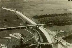 Wurzen, Luftbild : Wurzen. Muldewerkkanal für das Wasserkraftwerk Wurzen