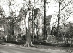 Dresden-Blasewitz, Friedensplatz 2. Villa (um 1910)