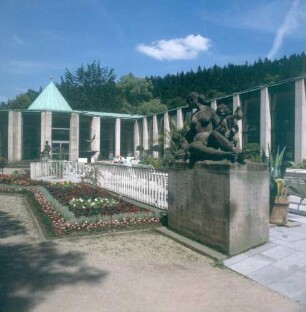 Bad Elster. Gebäude der Moritzquelle. Teilansicht von Südwesten