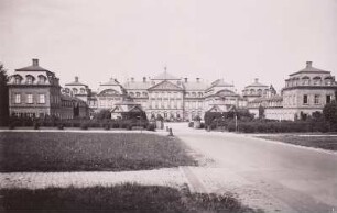 Arolsen, Schloss : Arolsen. Residenzschloss. Ansicht von Süden