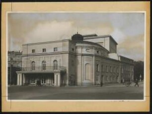 Neues Stadttheater, Salzburg: Ansicht von Osten
