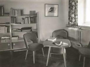 Großenhain. Allgemeine Öffentliche Bibliothek. Benutzerraum. Leseecke