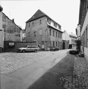 Ehem. Steinheimer Hof; Oestrich-Winkel, Rheinstraße 2