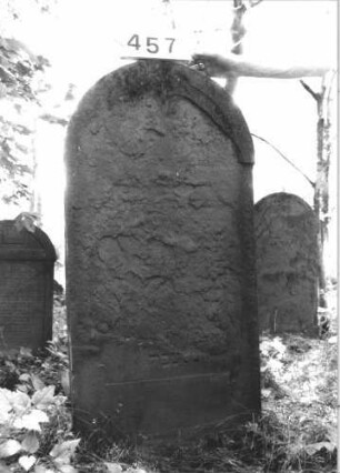 Grabstein 457