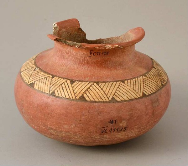 Clay vessel