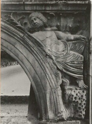 Rom. Konstantinsbogen (312-315). Flussgott im Bogenzwickel eines Nebentores