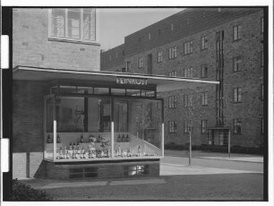 Baublock Helmholtzstr., Bunsenstr. Nr. 22 : [Bunsenstr., Ecke Ladenzeile]