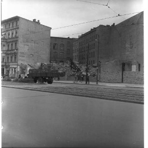 Negativ: Trümmer, Hauptstraße 149, 1950