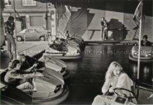 Brüder und Schwestern BRD + DDR 1978-1989 - Kirmes am Berliner Platz in Essen