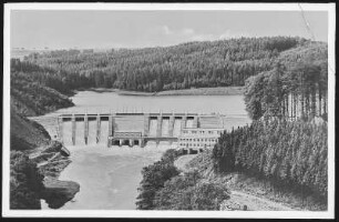 Kriebstein. Talsperre, Sperrmauer
