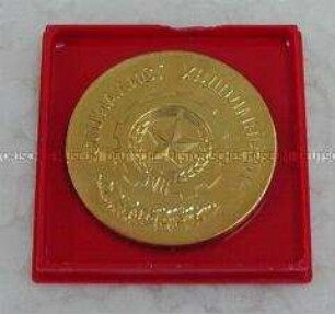 Russische Medaille in Kunststoffschachtel