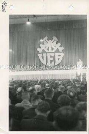 Tagung der volkseigenen Betriebe der DDR in der Messehalle in Leipzig