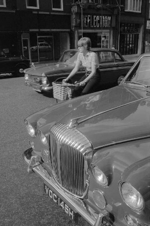 In London mit Daimler und Hillman/Singer