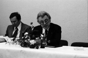 Freiburg: Hotel Stadt Freiburg; Wirtschaftsminister Eberle, Pressekonferenz