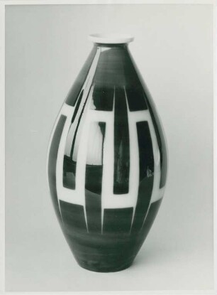 Vase der Form "Krukenform" von Trude Petri-Raben