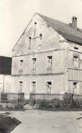 Giebel eines Bauernhauses in Kubschütz : Swisle burskeho statoka w Kubšicach