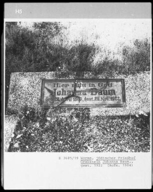 Grabstein der Johanna Baum (gestorben 1922.11.25)