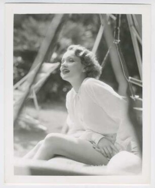Marlene Dietrich (Beverly Hills, 29.09.1935) (Archivtitel)