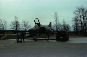 Bremgarten: Fliegerhorst; RF-4E "Phantom" am Start, Vorbereitung und Start