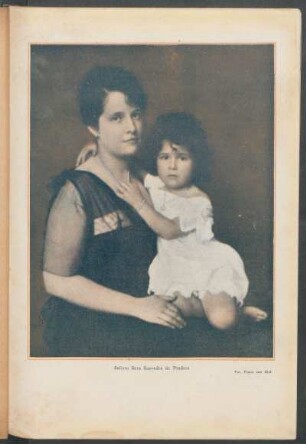 Señora Sara Saavedra de Pradere - [Fotografía]