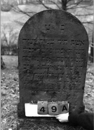 Grabstein 49A