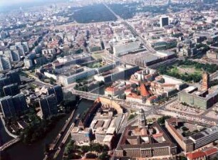 Berlin-Mitte : Blickrichtung Westen
