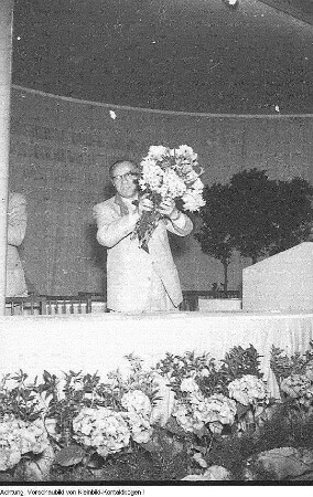 Dresden, Rede Otto Grotewohls auf einer Konferenz des Stadtausschusses der Nationalen Front, 24. Juni 1955