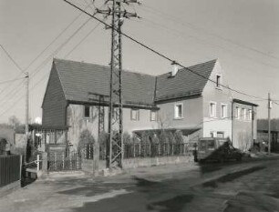 Pirna-Liebethal. Wohnhaus mit Ladenanbau Nummer 25 (um 1850)
