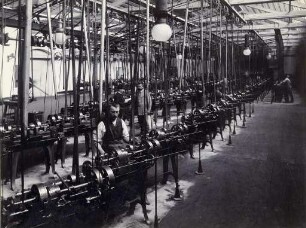 Deutsche Waffen- und Munitionsfabrik Berlin-Martinikenfelde. Stahlkugel-Fabrikation