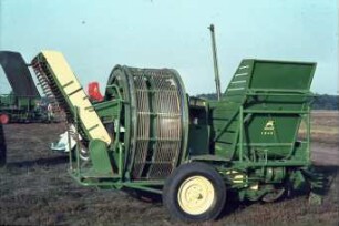 Fotografie: Erntetechnik, Kartoffel, Kartoffelsammelroder