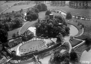 Krefeld-Linn, Burg Linn