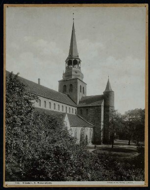 Sankt Michaelis, Hildesheim: Blick aus nördlicher Richtung auf das Langhaus und die Westvierung