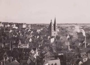 Altenburg. Blick zu den Roten Spitzen vom Turm der Kirche Sankt Bartholomäi aus