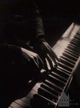 Handstudie der Pianistin Elly Ney
